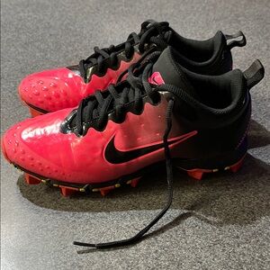 Nike Cleats Hot Pink and Black
